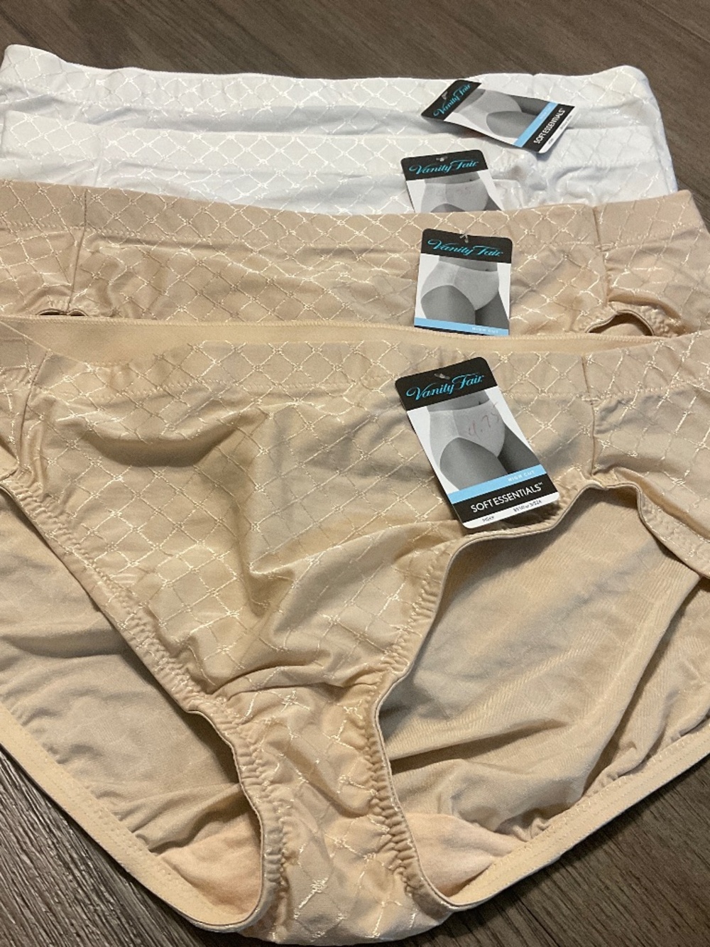 Vanity Fair Soft Essential Women’s Briefs Sz Large New with Tags